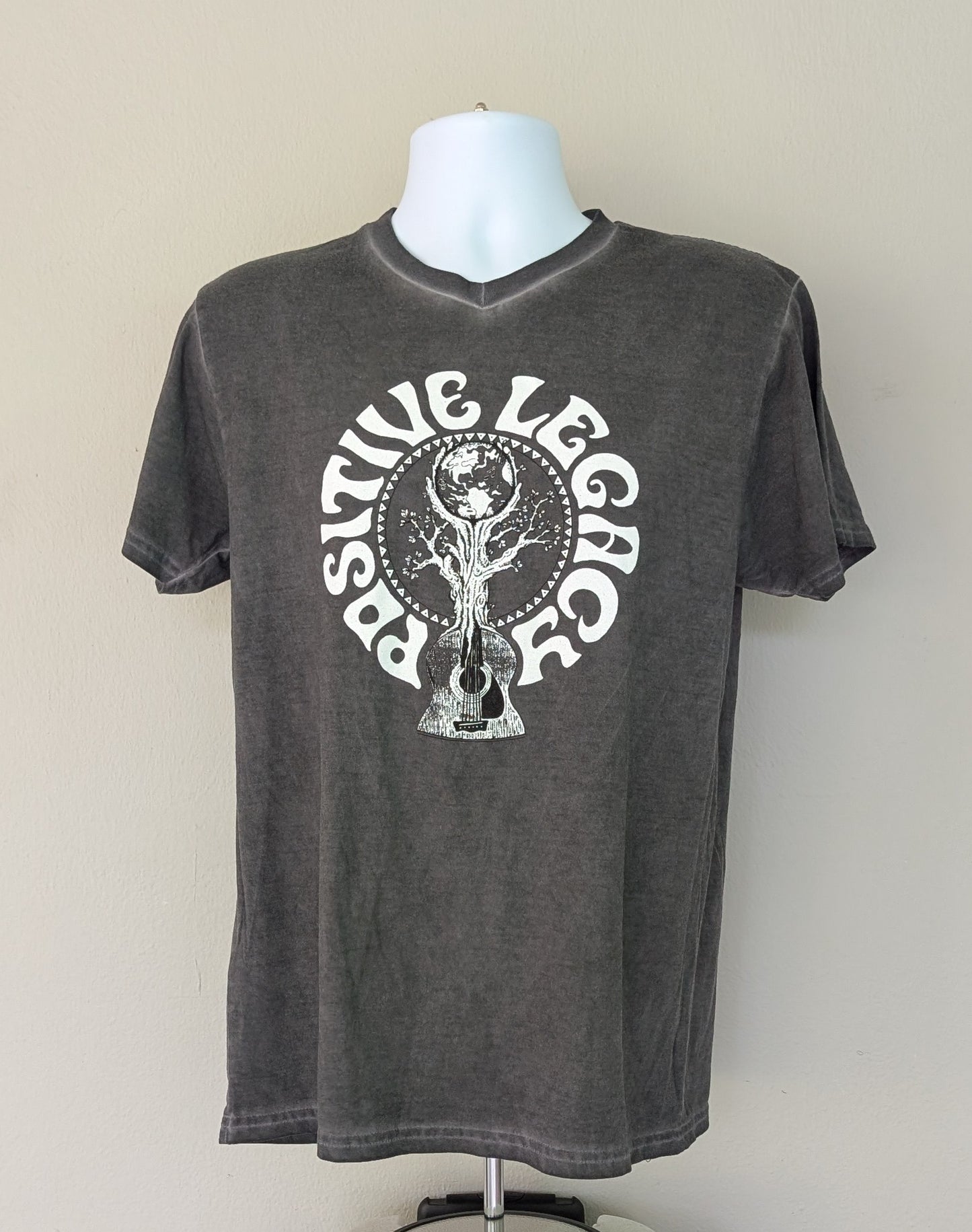 Unisex "Guitar Tree" T-shirt - Faded Grey